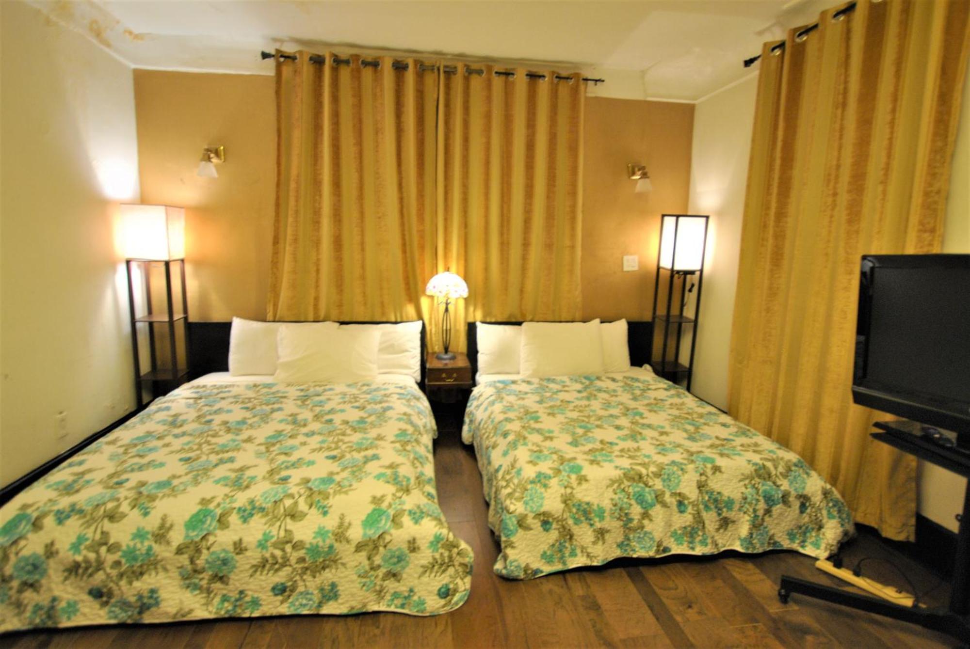 Ewr Airport Multilevel Guest House Room With 2-3 Beds 뉴어크 외부 사진